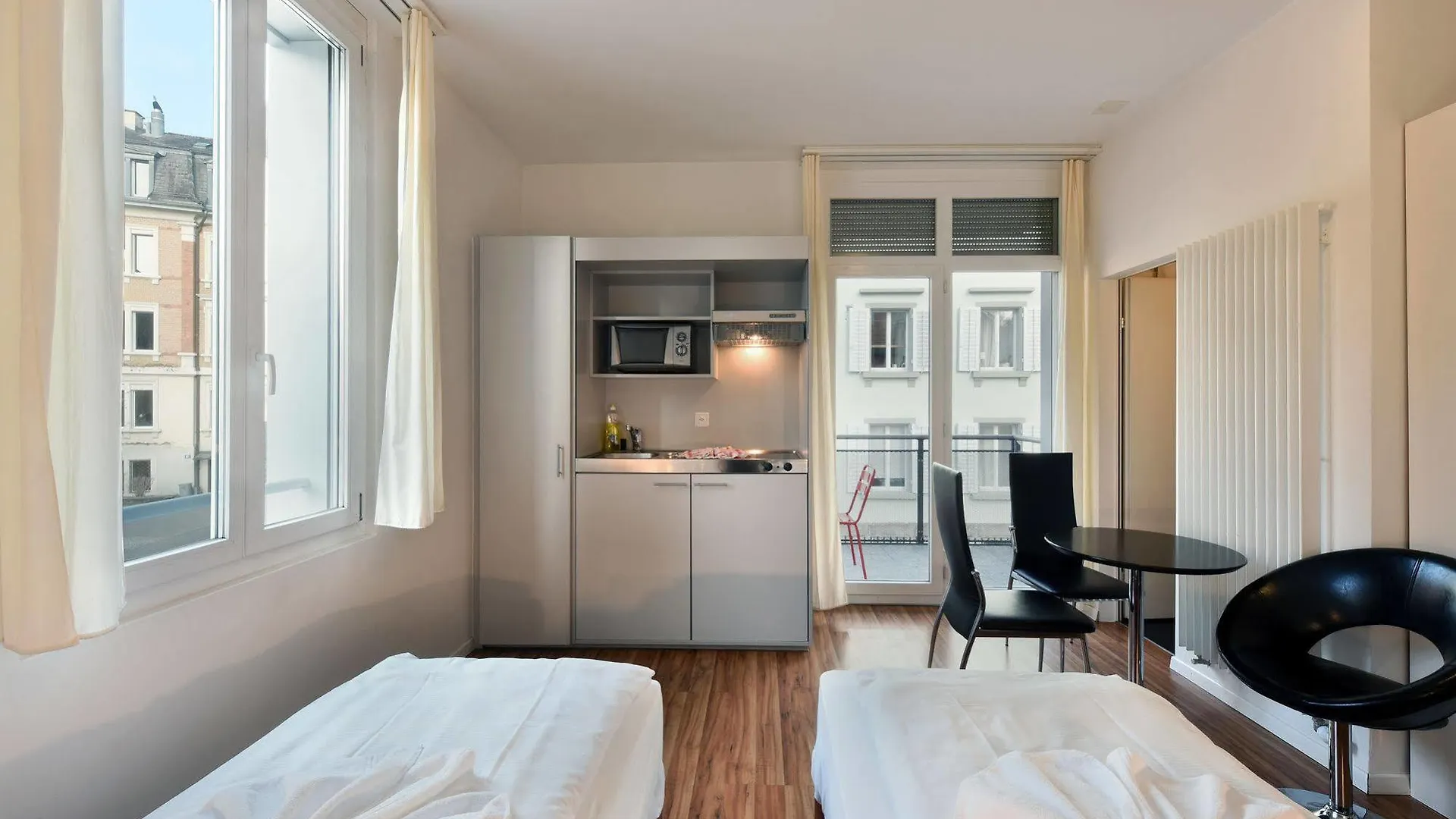 Apartamento Swiss Star California - Self Check-In Zúrich Suiza