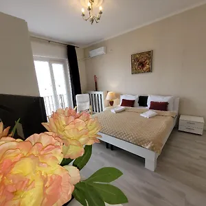 Ultra Anastasia 1 , Bucarest Romania